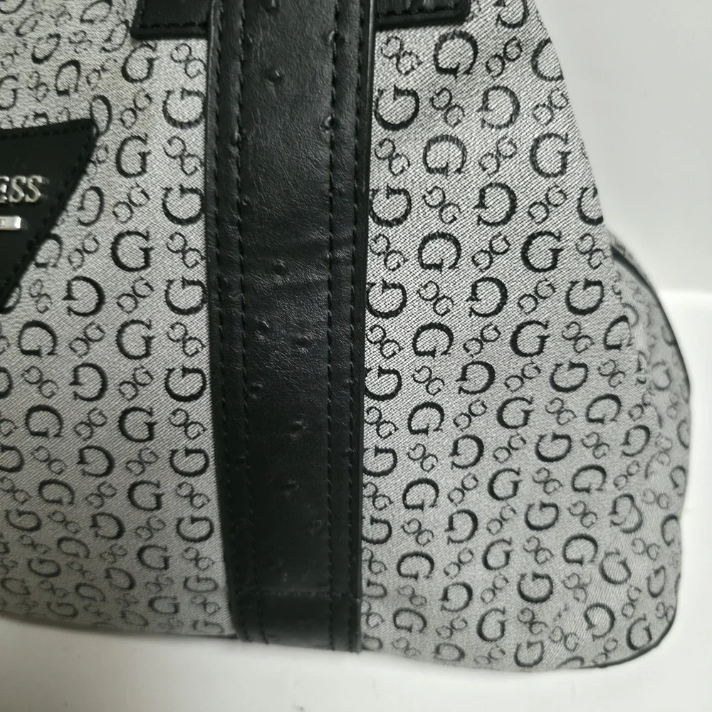 GUESS Bright Candy Shopper Tote Handbag Black Grey G Logo Signature Large Purse